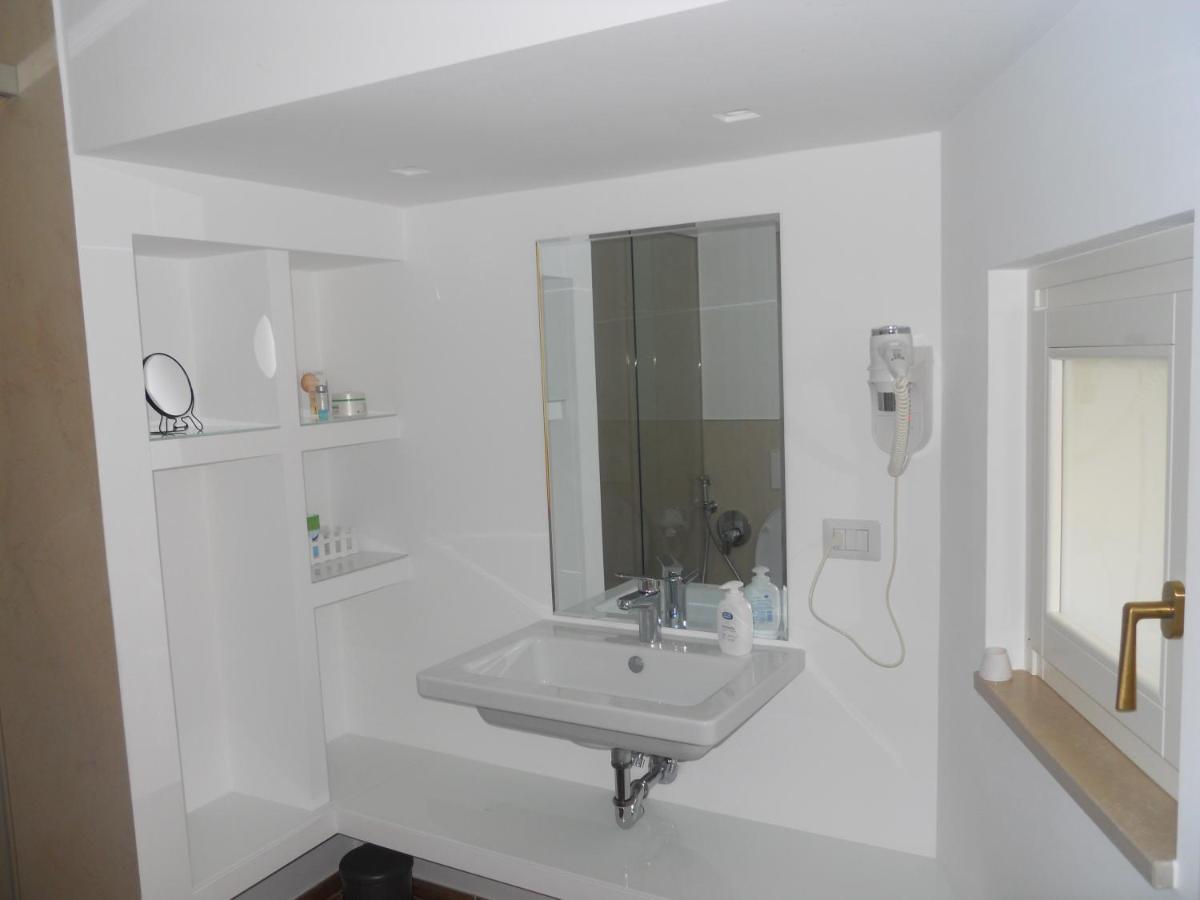 Bed and Breakfast La Soffitta Covelli Trani Zewnętrze zdjęcie