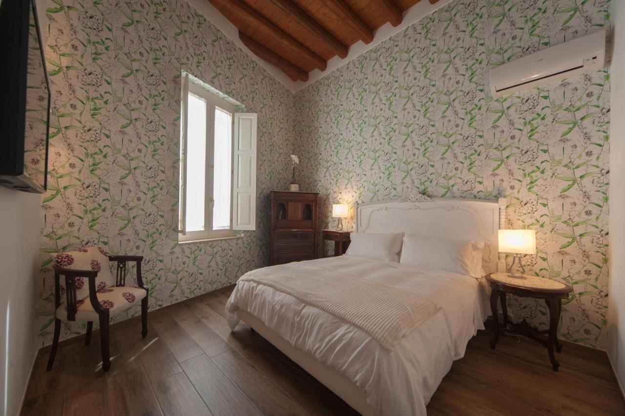Bed and Breakfast La Soffitta Covelli Trani Zewnętrze zdjęcie