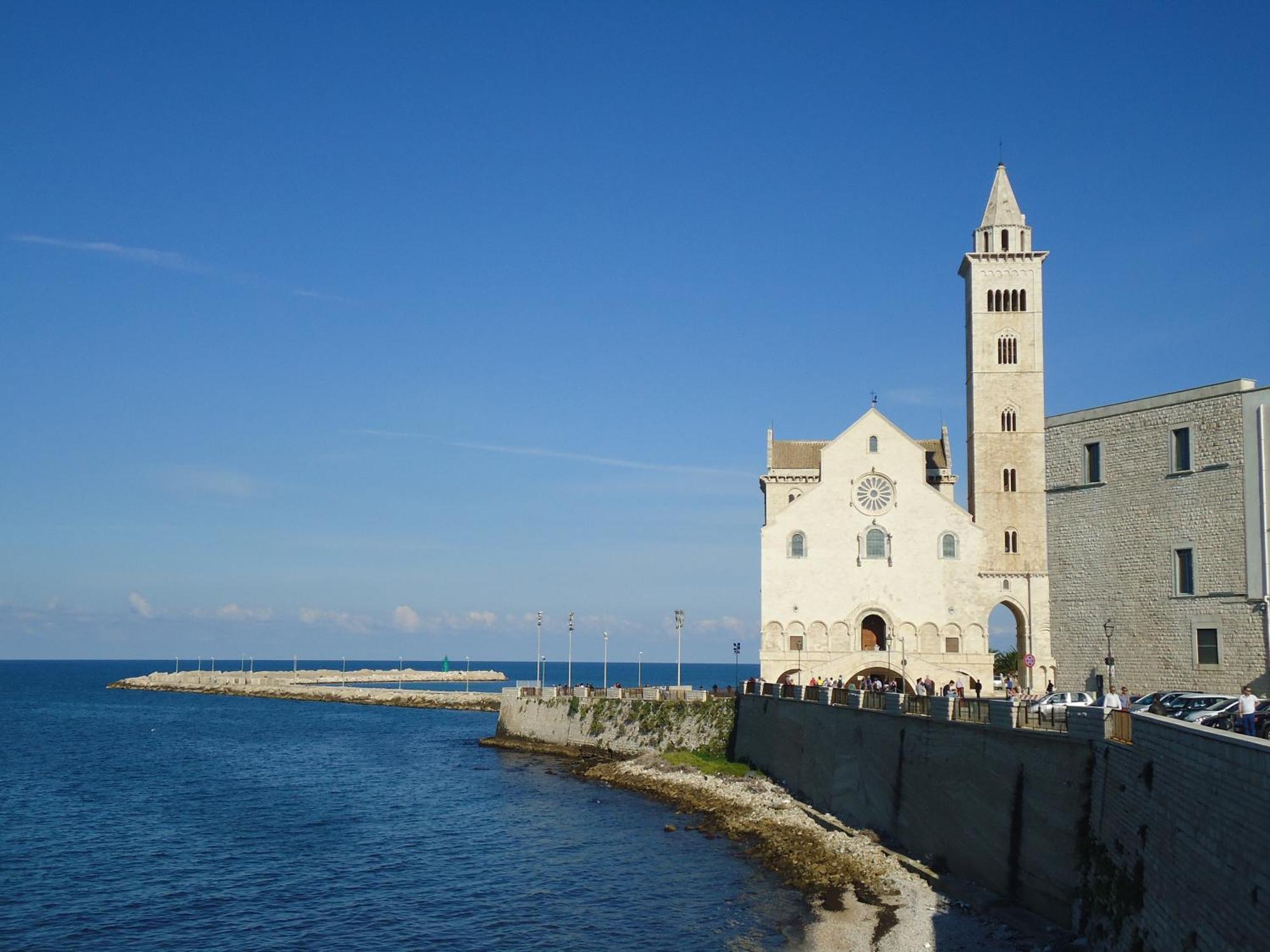 Bed and Breakfast La Soffitta Covelli Trani Zewnętrze zdjęcie